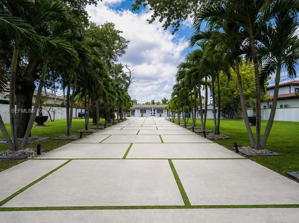 150 NW 130th Ave, Miami, FL 33182