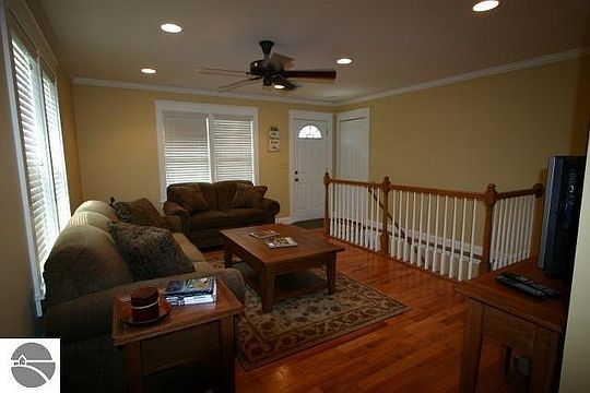 4th image of 7285 Cairn Hwy #11