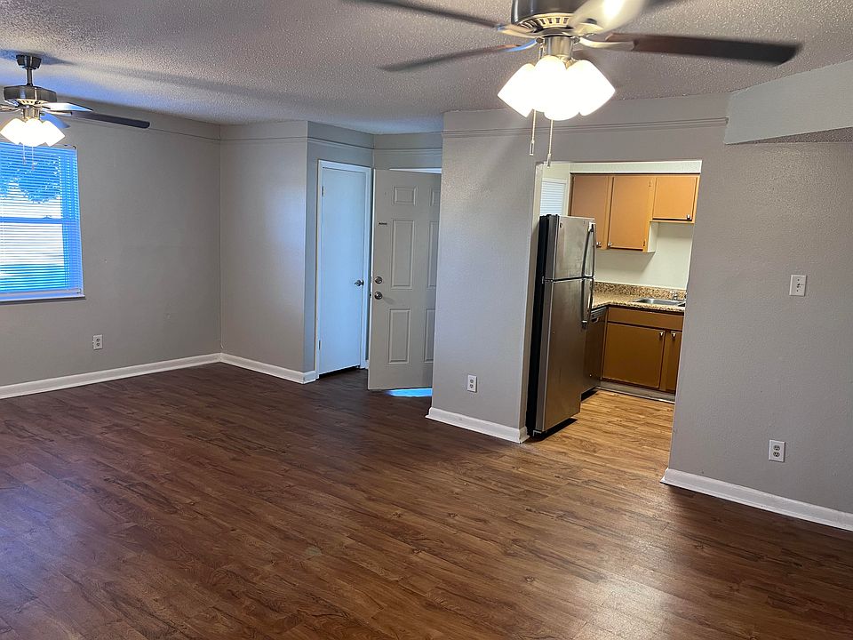 1st image of 12465 Airblanc Cir #38