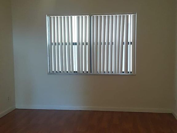 2nd image of 8290 Lake Dr APT 523