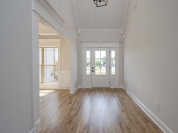 4th image of 5404 Walnut Farms Blvd