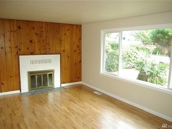 5th image of 205 Tilley Ave