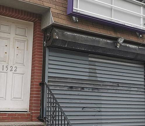 3rd image of 1522 Snyder Ave #1