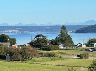 740 Dunbar St, Coupeville, WA 98239