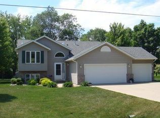 2405 9th Ave SW, Austin, MN 55912