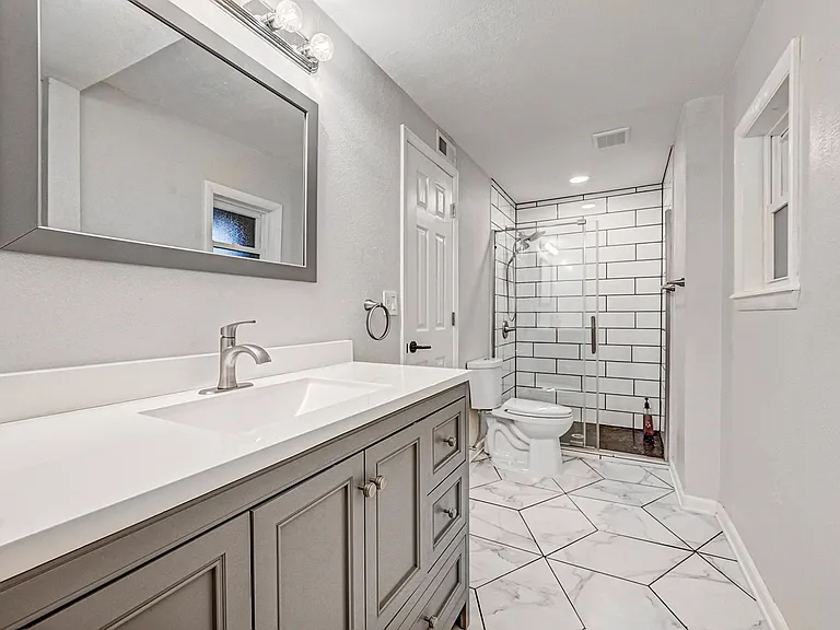 6260 Teller St — Photo 23