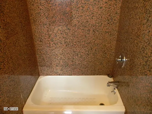 Rented by Citi Habitats | media 15