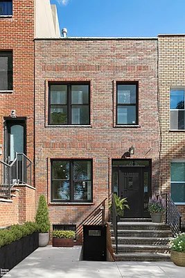 Rented by Brown Harris Stevens | media 4