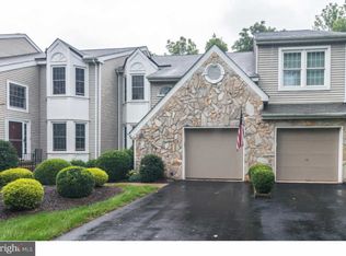 403 Eagle Ln, Doylestown, PA 18901