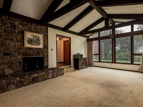 2nd image of 5501 Riverbend Dr