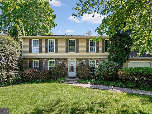 2nd image of 2517 Cool Spring Rd