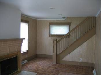 2nd image of 1222 Ford Ct NW
