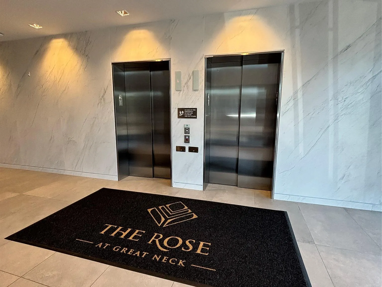 2 bed, 2.0 bath, 1189 sqft, $5,900 — Photo 3