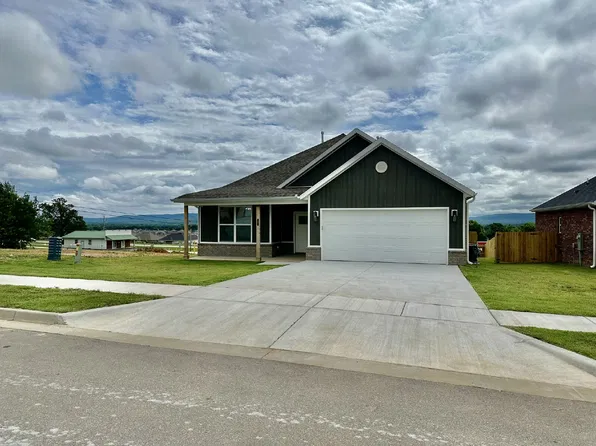 191 N Eagle Mountain St, Prairie Grove, AR 72753