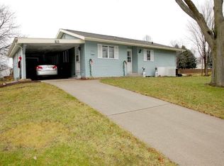 702 Juniper St, Sun Prairie, WI 53590