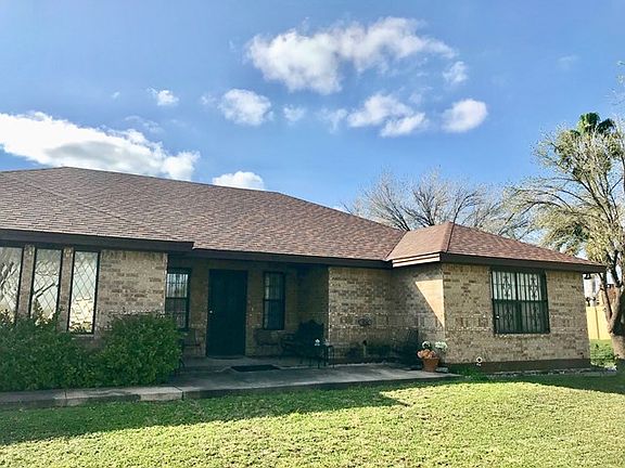 3rd image of 1319 N Bentsen Palm Dr
