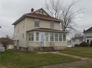 702 Park St, Willard, OH 44890