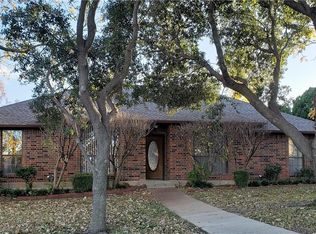 1710 Station Pl, Carrollton, TX 75007