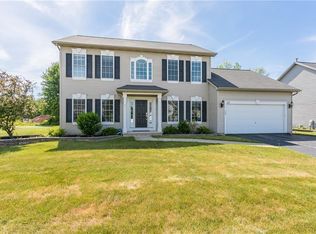 66 Morning Glory Ln, Rochester, NY 14626