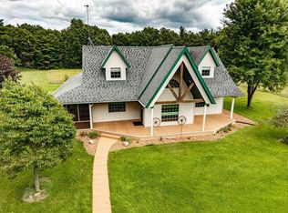 1647 Cottonville Ave, Arkdale, WI 54613
