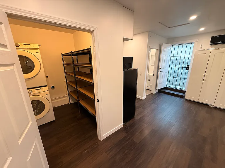 14231 Aztec St — Photo 9