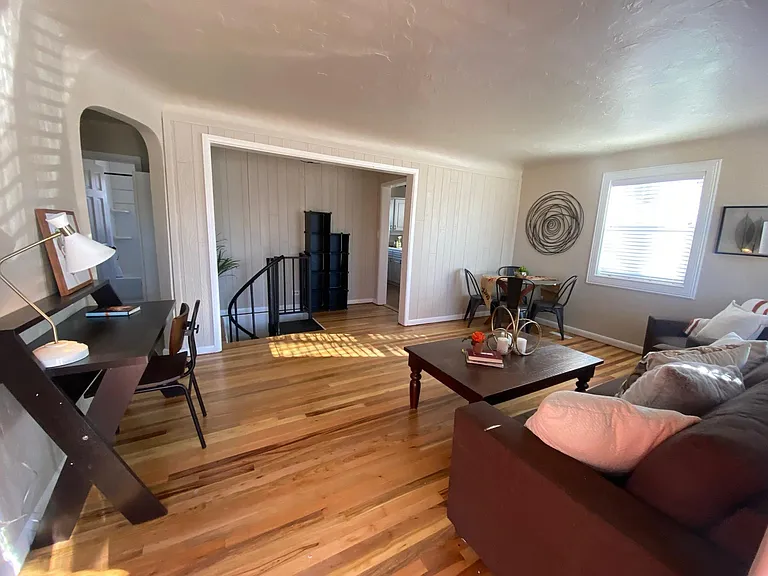 4616 S Logan St — Photo 22