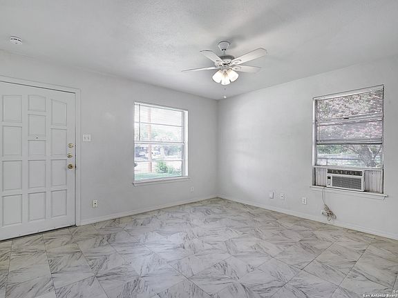 5th image of 4806 Luz Ave