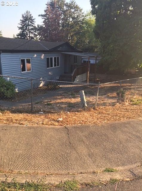 1st image of 16909 SE Laugardia Way