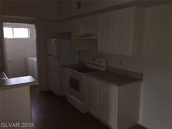 4th image of 2615 W Gary Ave Unit 2068