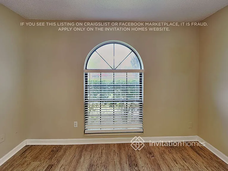 8182 Rocky Creek Dr — Photo 13