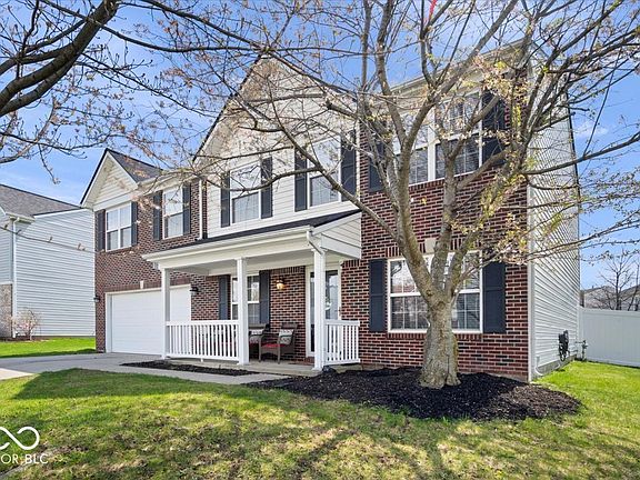 2nd image of 10883 Balfour Dr