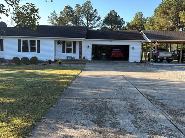 5710 Cedar Ridge Dr, Poplar Bluff, MO 63901
