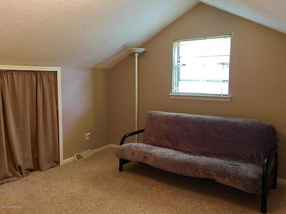 5th image of 5520 S Brooks Dr