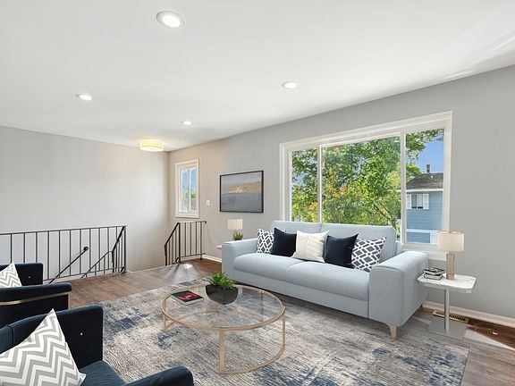 4th image of 2401 Brunswick Cir APT D
