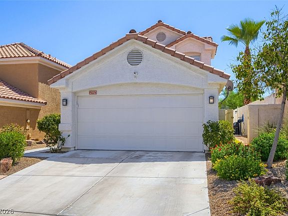 4th image of 2332 Babcock Dr