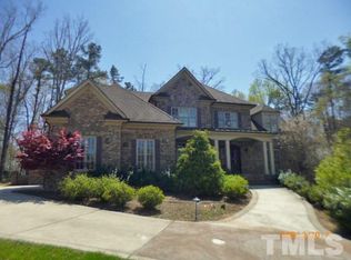 1009 Stradshire Dr, Raleigh, NC 27614