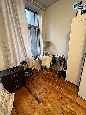 4th image of 21 Maiden Ln APT 6B