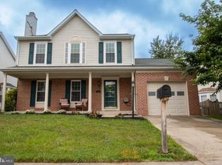 1011 Chinaberry Dr, Frederick, MD 21703