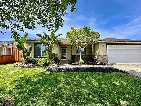 2nd image of 413 Longhorn Dr