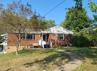 550 Dixie Dr, Pittsburgh, PA 15235
