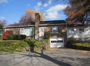 215 Felgar Rd, Somerset, PA 15501