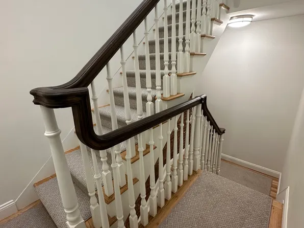 207 Court Street image 14 of 15