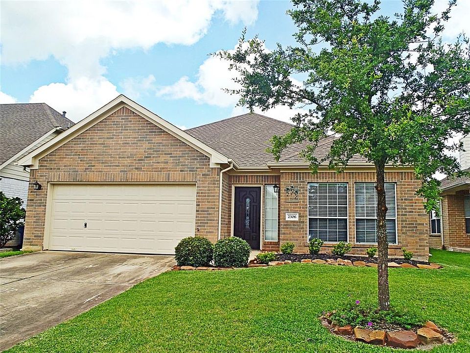 1st image of 2306 Tarrytown Crossing Dr