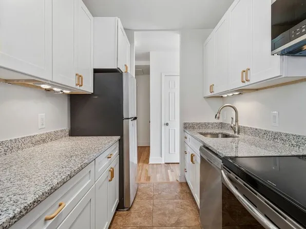 1916 17th St NW APT 301, Washington, DC 20009