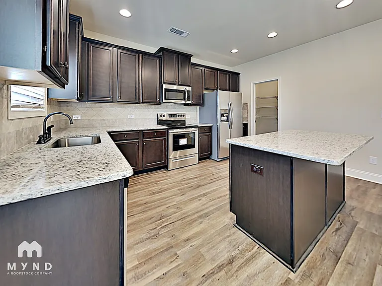 9028 Holder Rd — Photo 5