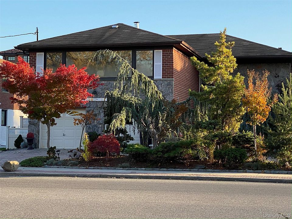 1st image of 138-10 11 Avenue