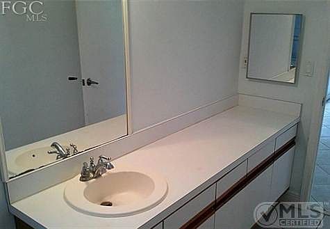 4th image of 7539 Captiva Blvd