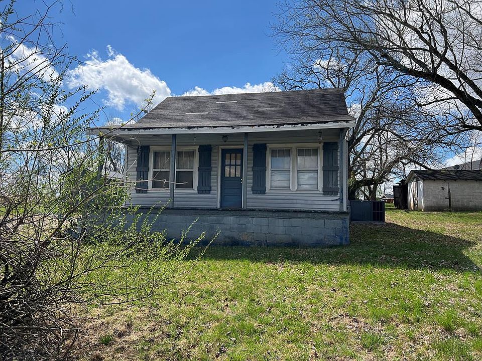 1st image of 627 Roosevelt Dr