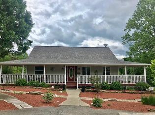 6939 E Deer Lick Rd, Bloomington, IN 47401