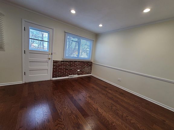 3rd image of 2120 Saint Johns Ave APT A